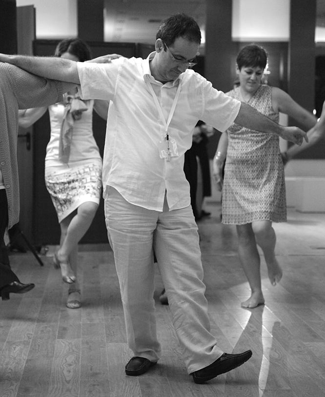 Prof. Theo Samaras dancing the Sirtaki