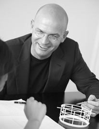 Prof. Niels Kuster